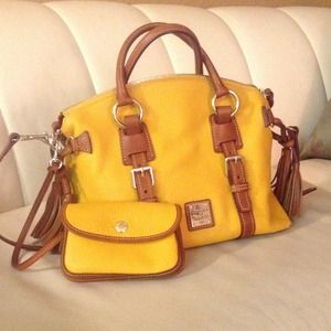 Dooney & Bourke Handbag