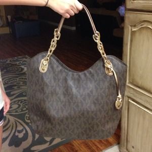 Michael Kors purse