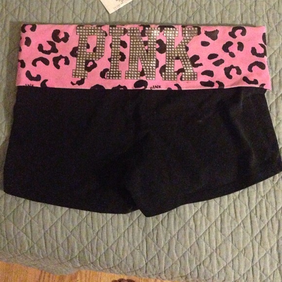 🚫TRADED🚫  VS yoga shorties