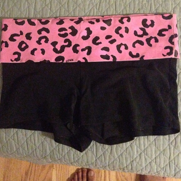 🚫TRADED🚫  VS yoga shorties - Picture 2 of 2