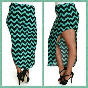 PlusSize Chevron Skirt with split side!