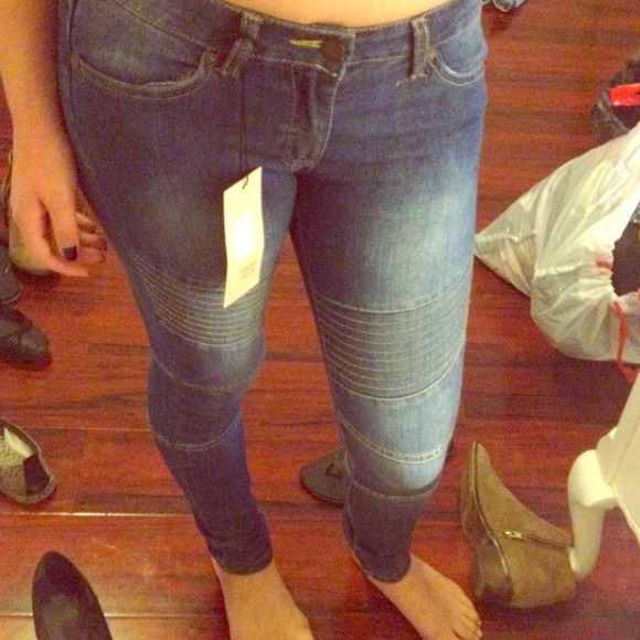 ❌Sold ❌Moto style blue jeans