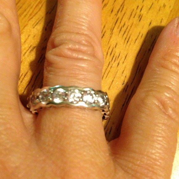 Ring - Picture 2 of 3