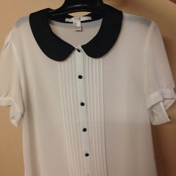 Peter Pan collar chiffon blouse