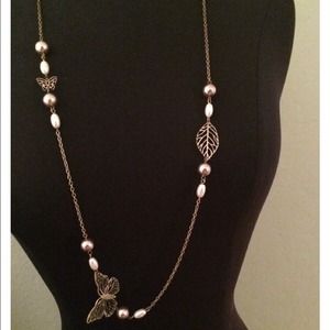 Cute Necklace with butterflies🌺☺️