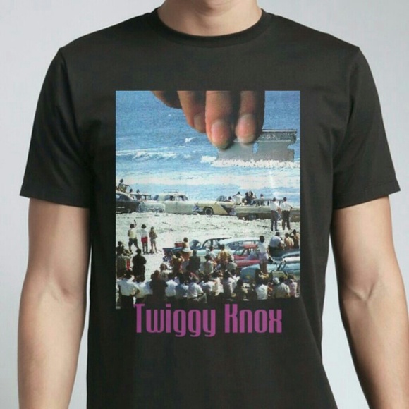 Twiggy Knox Original Graphic design Tees - Picture 1 of 1