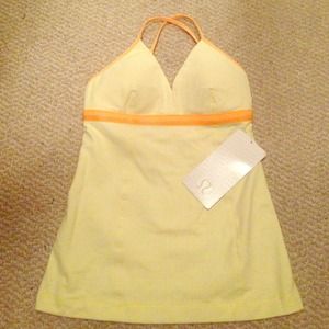 Lululemon Love-Ly tank size 4