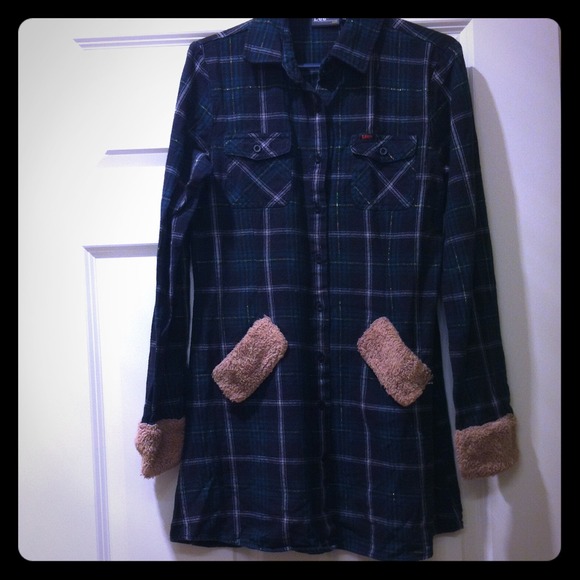 LEE Green Shirt ( can be dress)