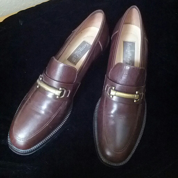 Vintage Kenneth Cole Leather Loafers