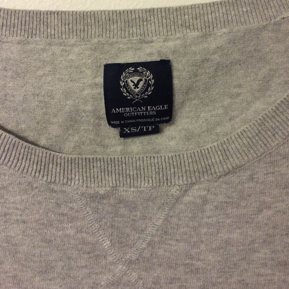 American Eagle red and grey stripes sweater. - Picture 2 of 3