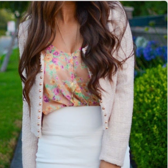 SOLD Floral strappy tank