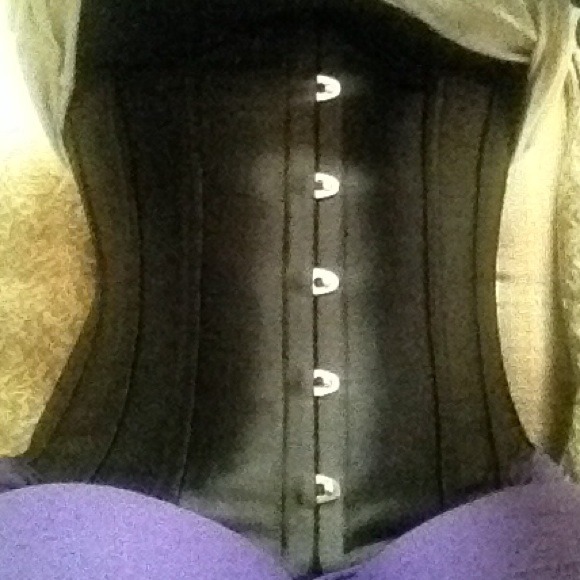 Bonitaz waist training corset !
