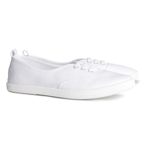 H&M White Skippies