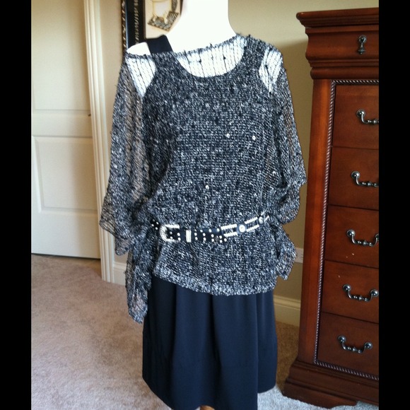 SOLD - Picture 3 of 4