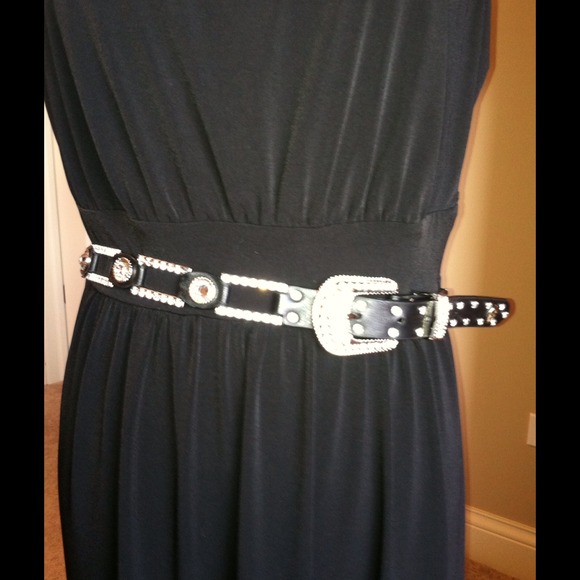 SOLD - Picture 4 of 4