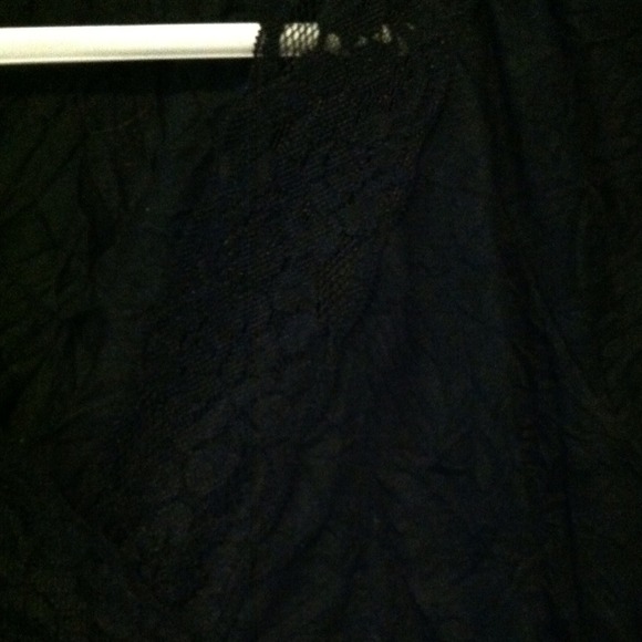 Black T-shirt from Maurices - Picture 2 of 3