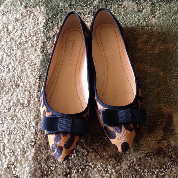 Leopard print flats