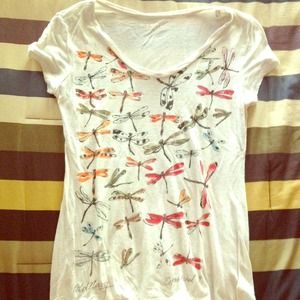 Dragonfly fly v-neck tee