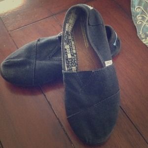 TOMS