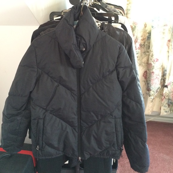 Banana Republic Puffer Jacket