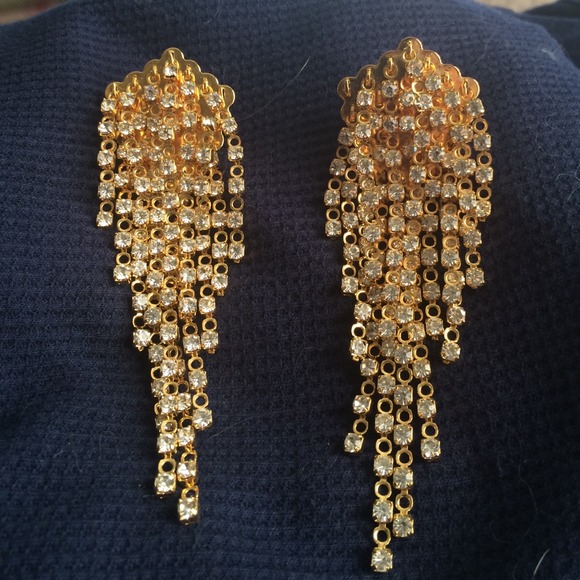 💎Rhinestone dangle ice in gold earrings💎 - Picture 1 of 2