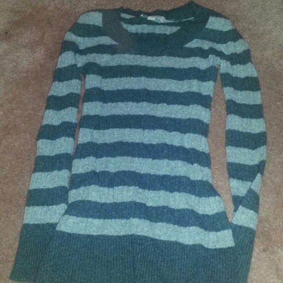 Knit Tunic Sweater - Picture 1 of 1