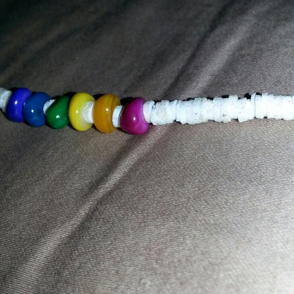 Necklace and Bracelet set - Picture 2 of 2