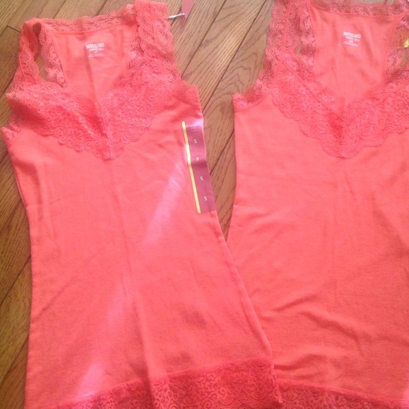Peach Tank tops, small & med