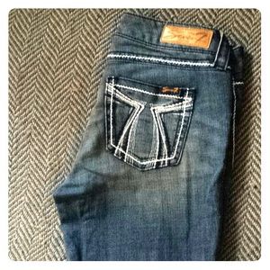 Seven jeans