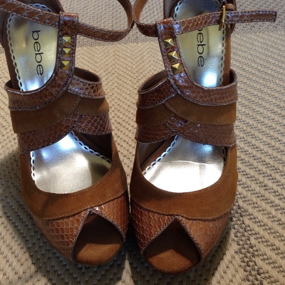 Tobacco peep toe cutout stiletto pumps - Picture 2 of 4