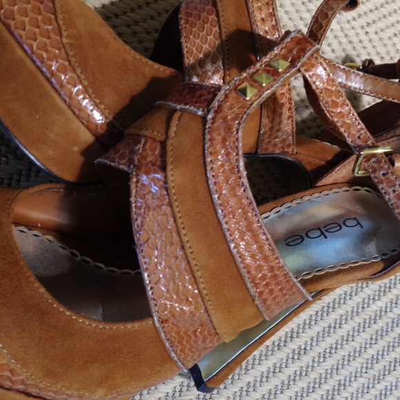 Tobacco peep toe cutout stiletto pumps - Picture 4 of 4