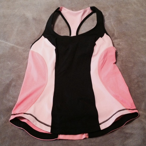 💫Bundle💫Lulu lemon tank and crops