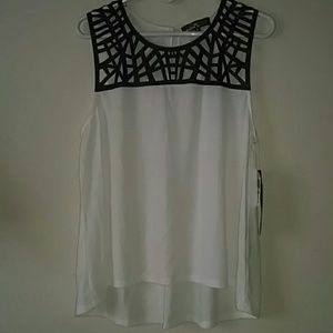 *SOLD* XL laser cut sleeveless top
