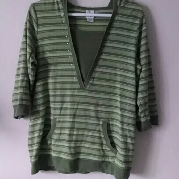 14/16W Hooded 3/4 sleeve top