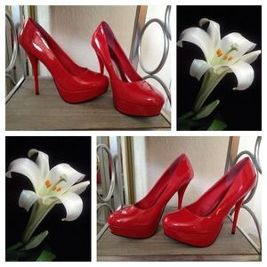 Red High Heels!  Pumps.