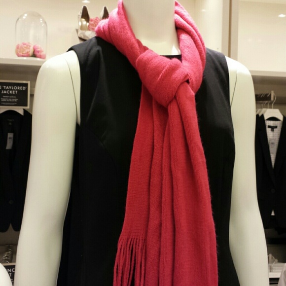 Scarf - Picture 2 of 3