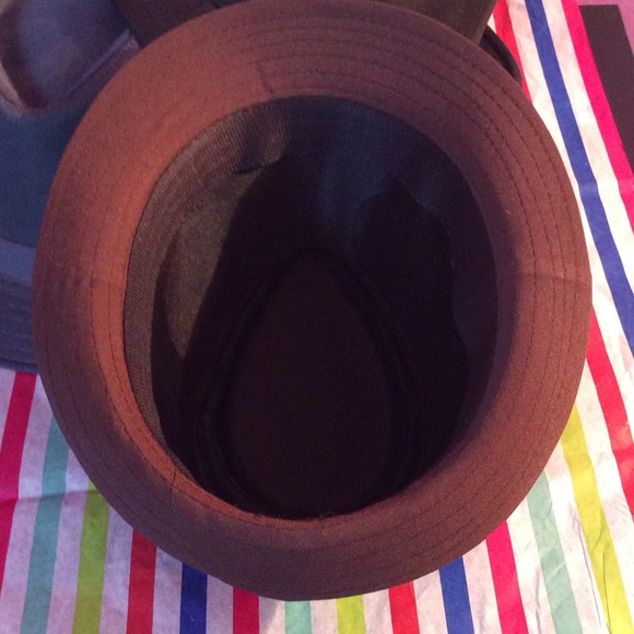 💋Unisex Fedoras - Picture 2 of 3