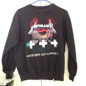 Metallica sweater