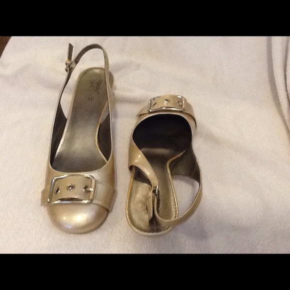Gold, dress shoes
