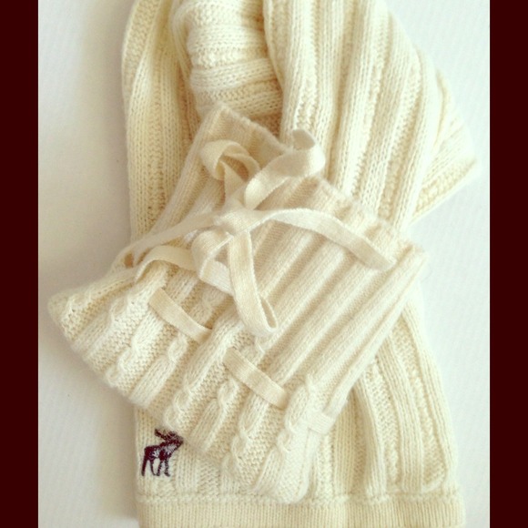 Abercrombie and Fitch Legwarmers