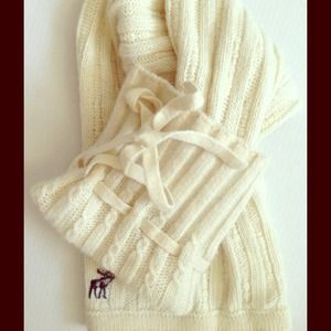 Abercrombie and Fitch Legwarmers