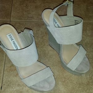 Steve Madden Neutral Wedges