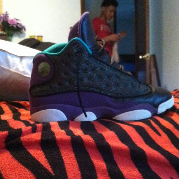 Ultraviolet 13s