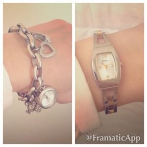 Bundle listing watches