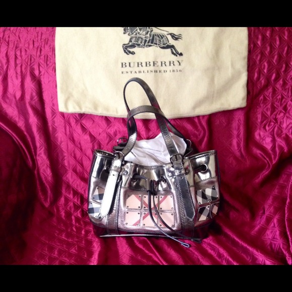 Burberry Baby Beaton Warrior Nova Check Bag - Picture 1 of 4