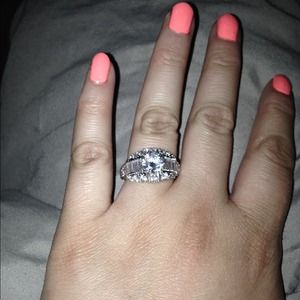 REDUCED Lab-created diamond ring size 9