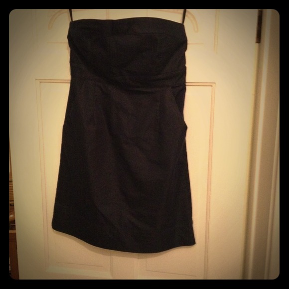 Dark denim strapless dress