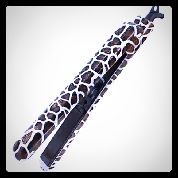 Cortex Accessories - Giraffe Print Ceramic Flat Iron