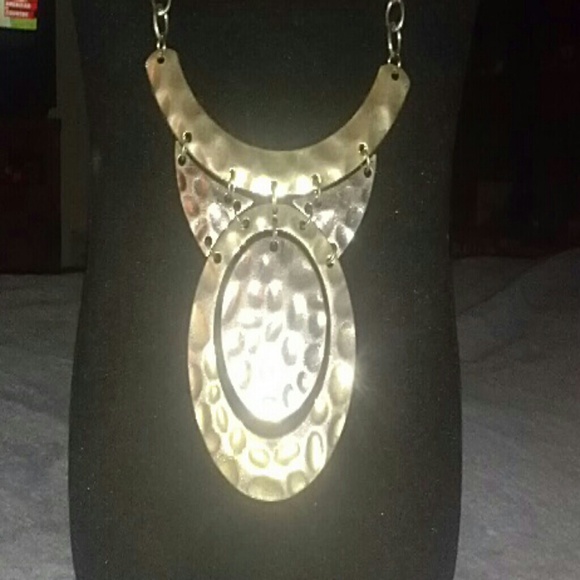 Hammered silver necklace