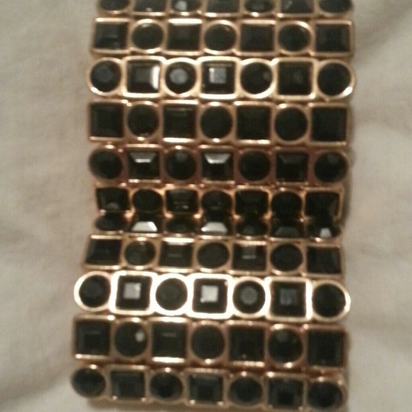 Bracelet - Picture 3 of 3